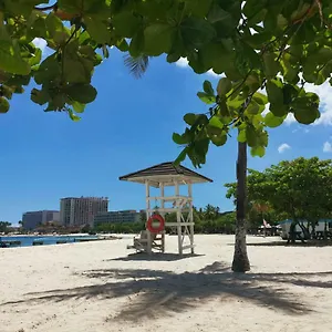 oasis-at-sandcastles.hotelsochorios.net/